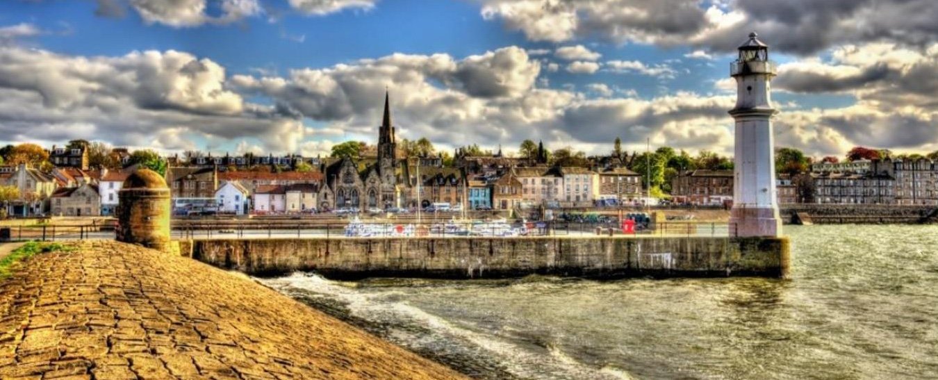 edinburgh royal mile street view